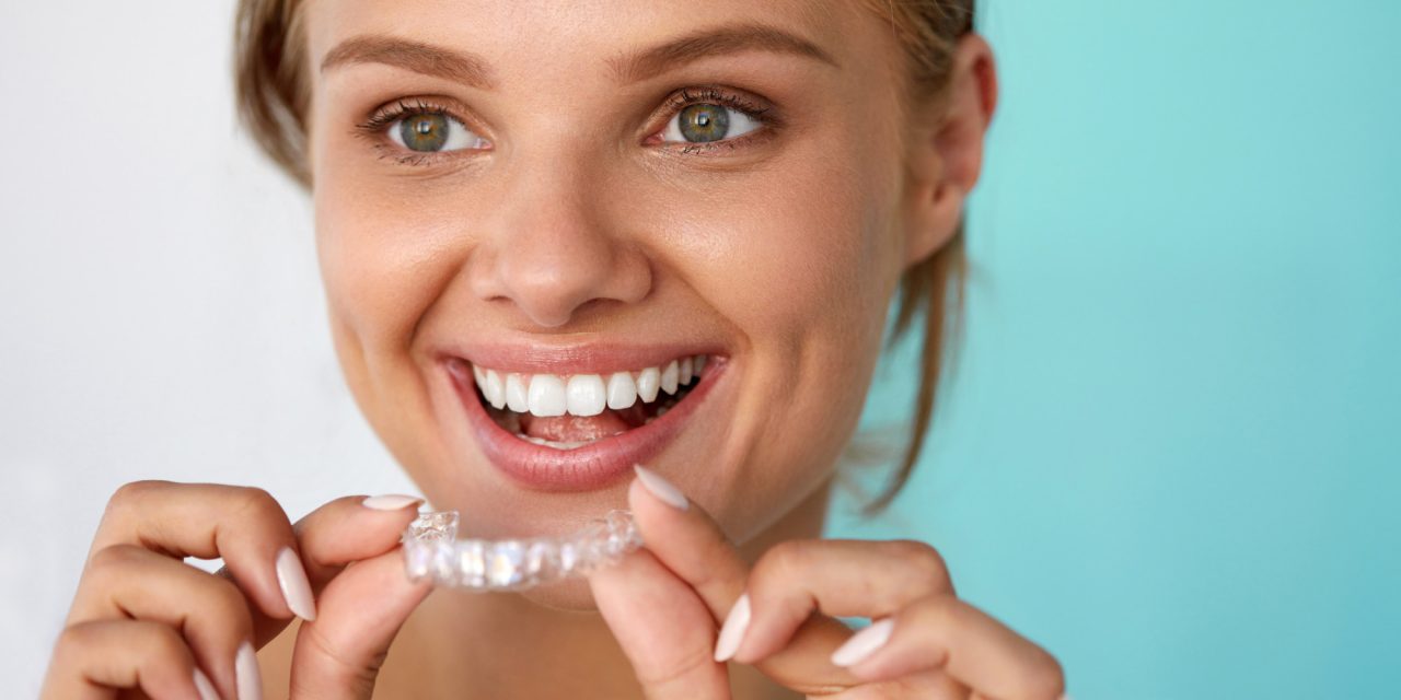 How to Use Teeth Whitening Trays